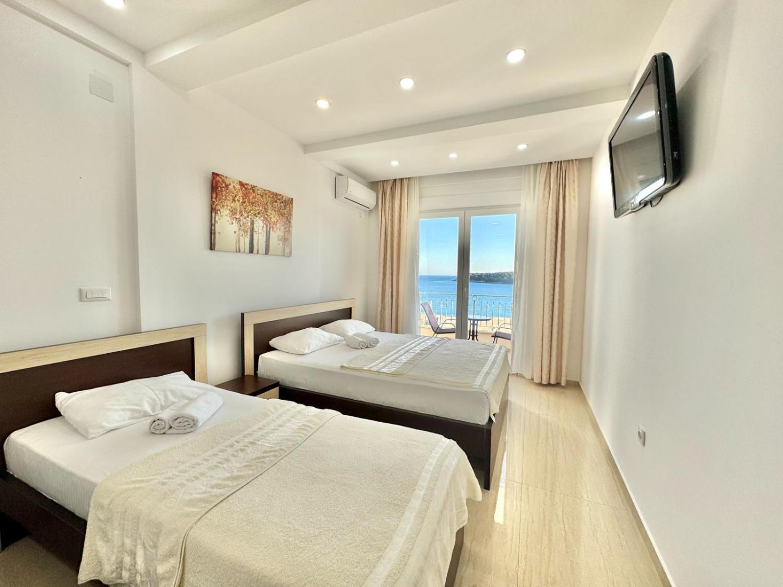 Beachfront Hotel Palma - Jaz Budva Dış mekan fotoğraf