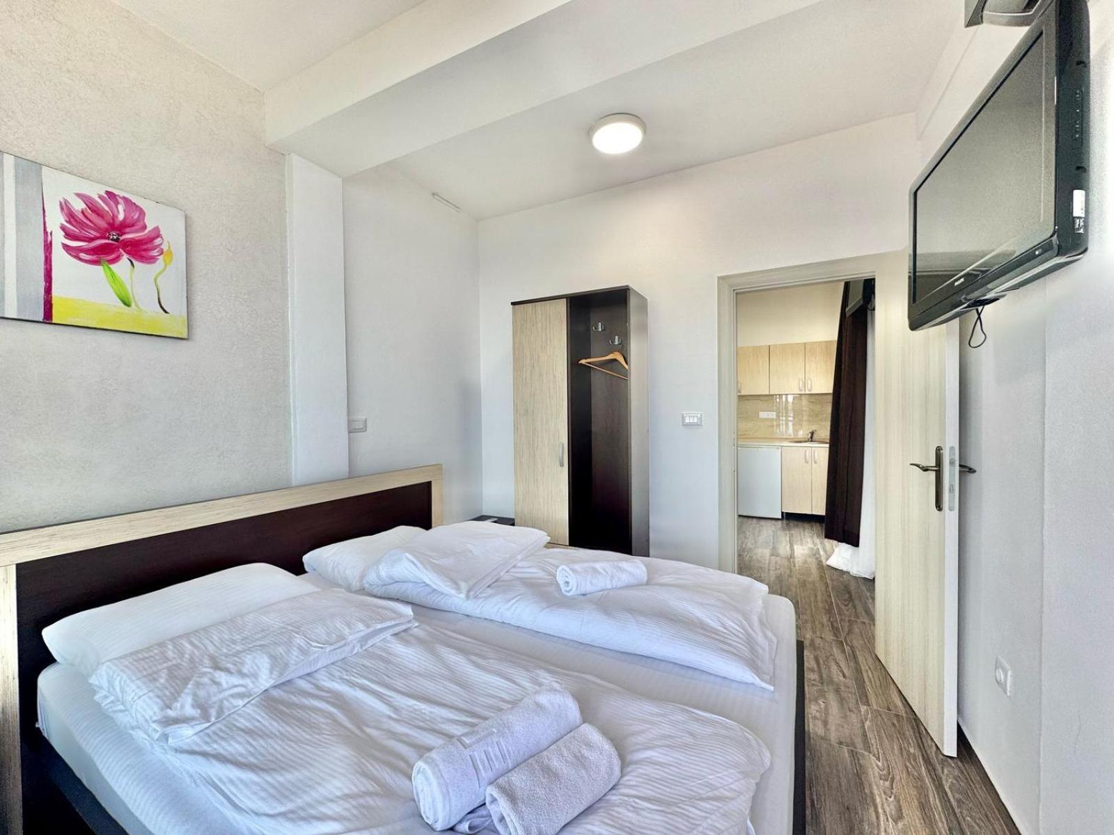 Beachfront Hotel Palma - Jaz Budva Dış mekan fotoğraf