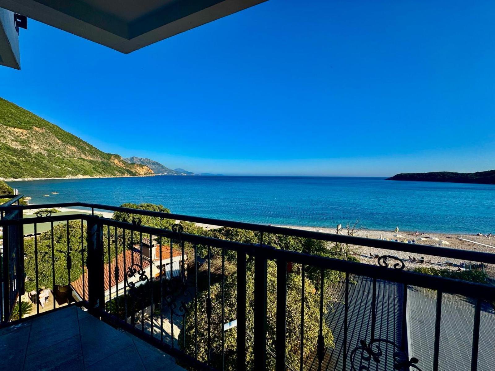 Beachfront Hotel Palma - Jaz Budva Dış mekan fotoğraf