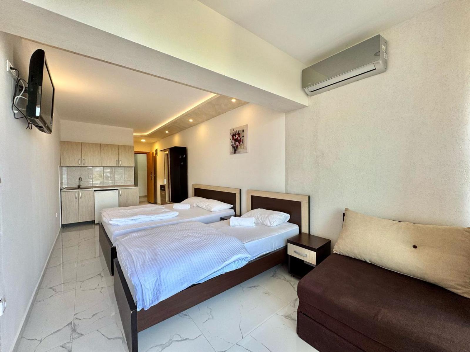 Beachfront Hotel Palma - Jaz Budva Dış mekan fotoğraf