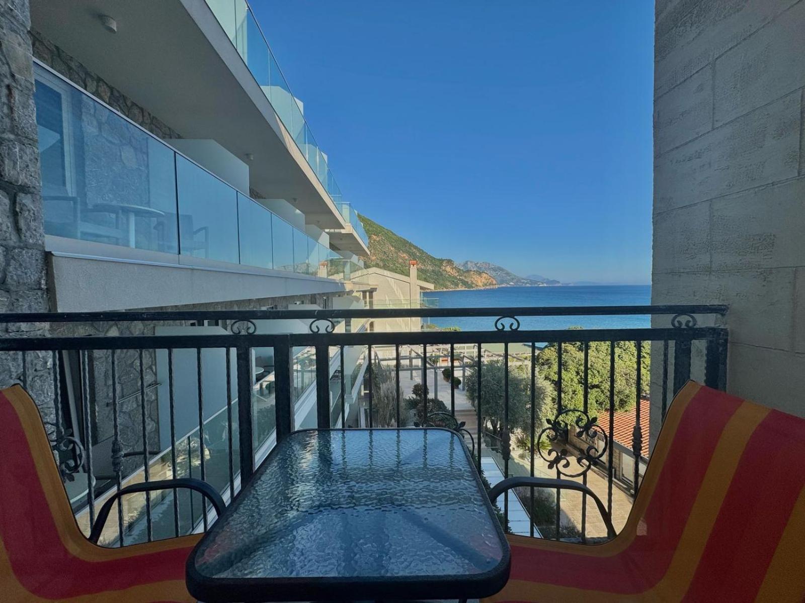 Beachfront Hotel Palma - Jaz Budva Dış mekan fotoğraf